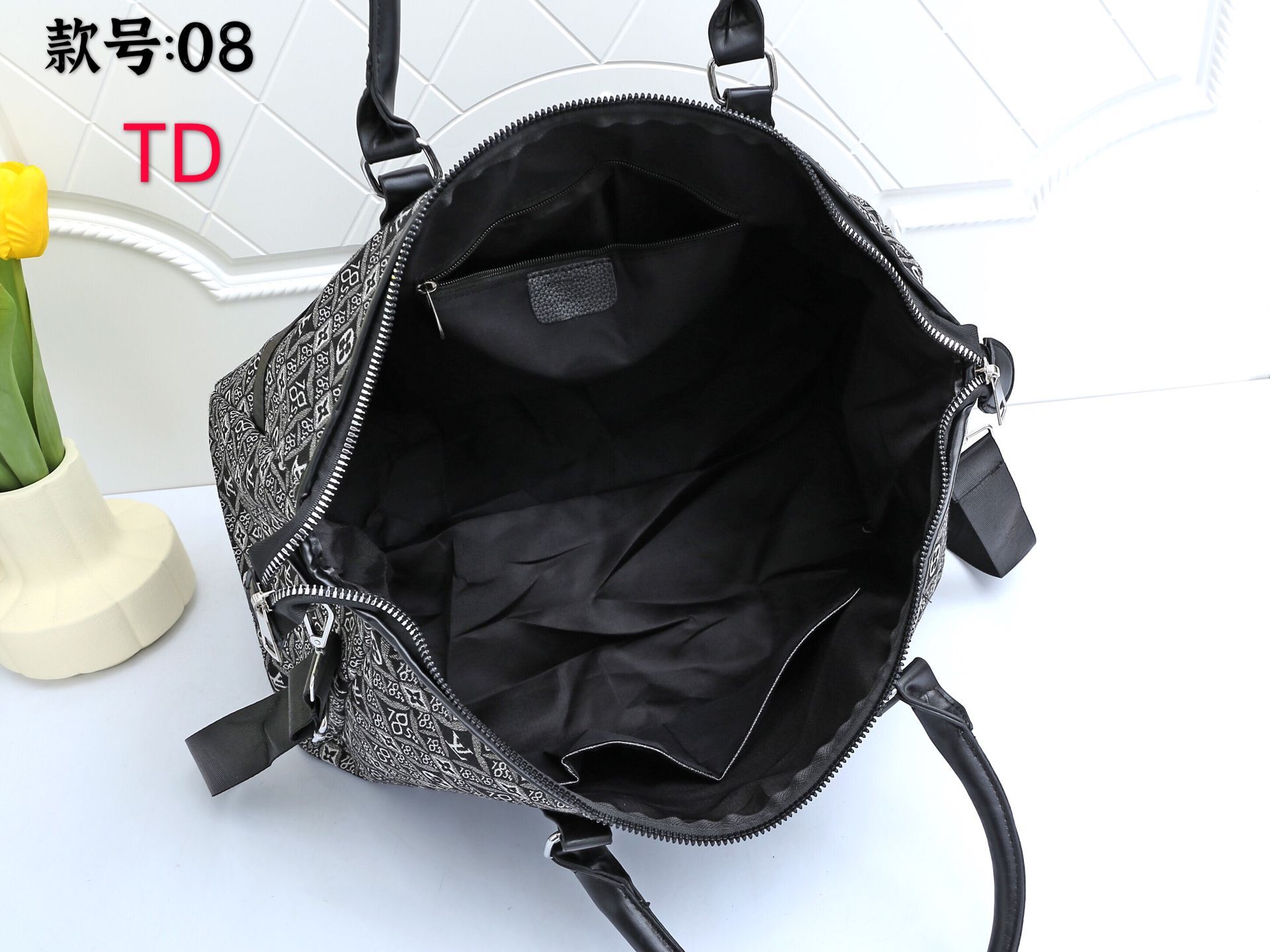 LV $48 code：13610 gallery
