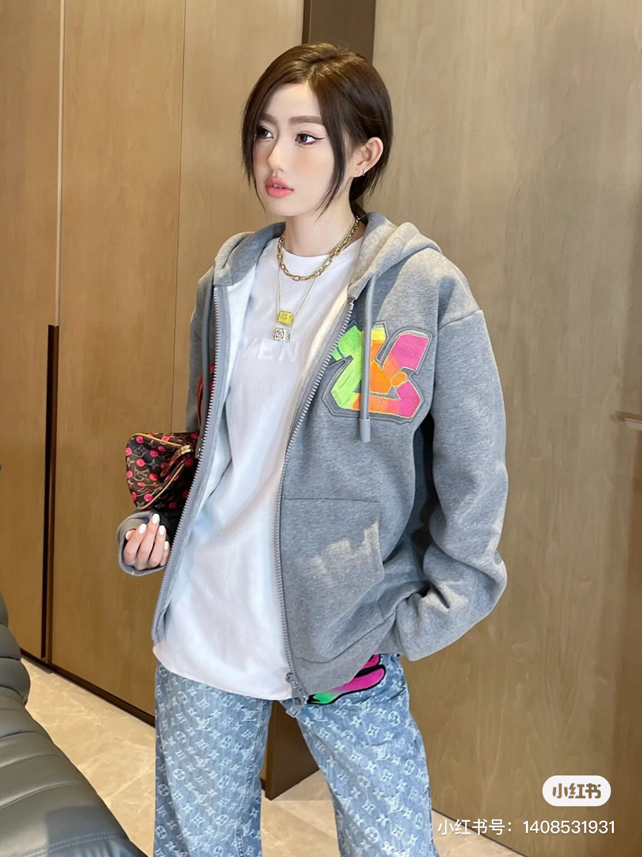 LV $48 code：14037 gallery