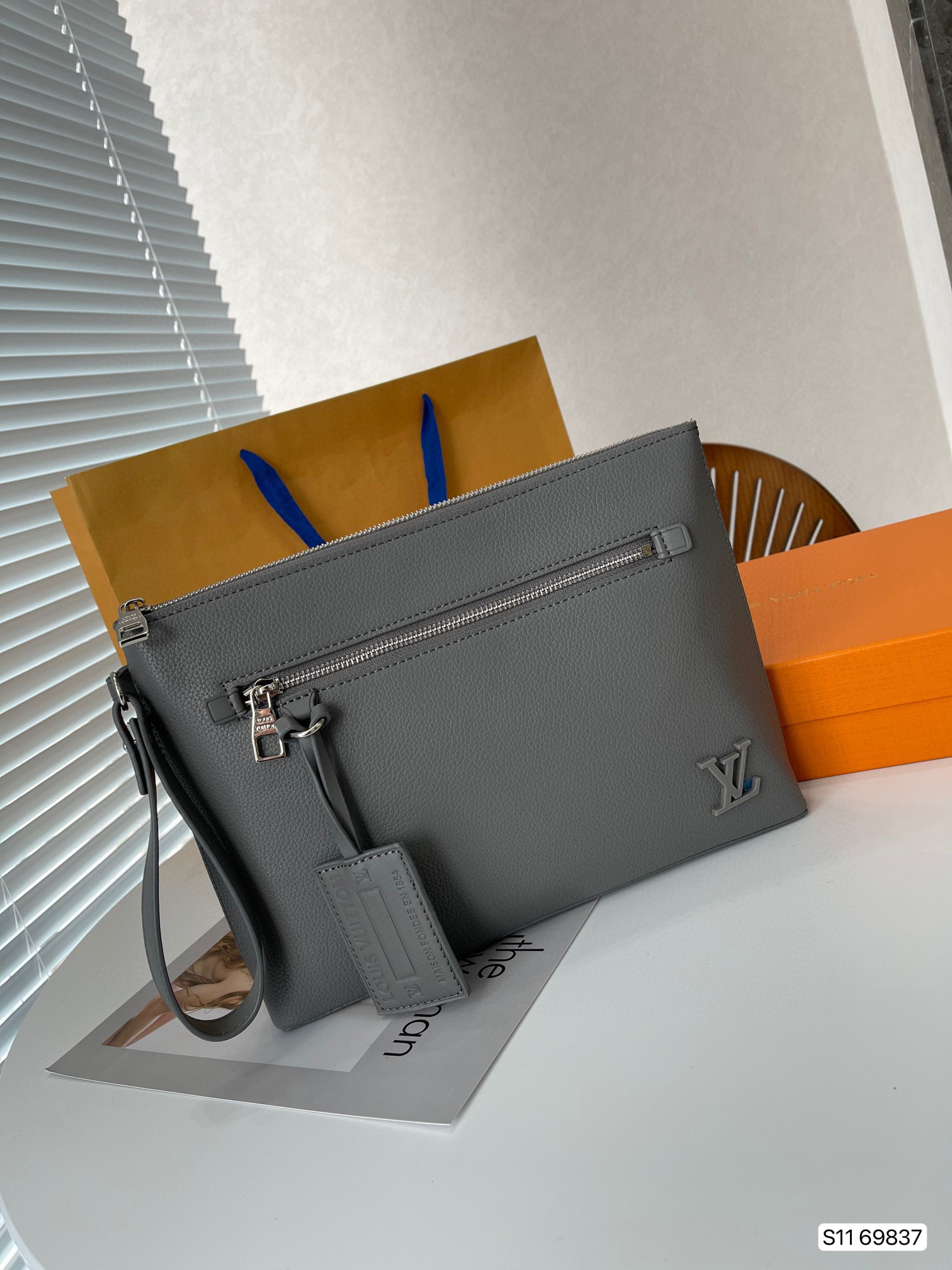 LV $56  code：14478 gallery