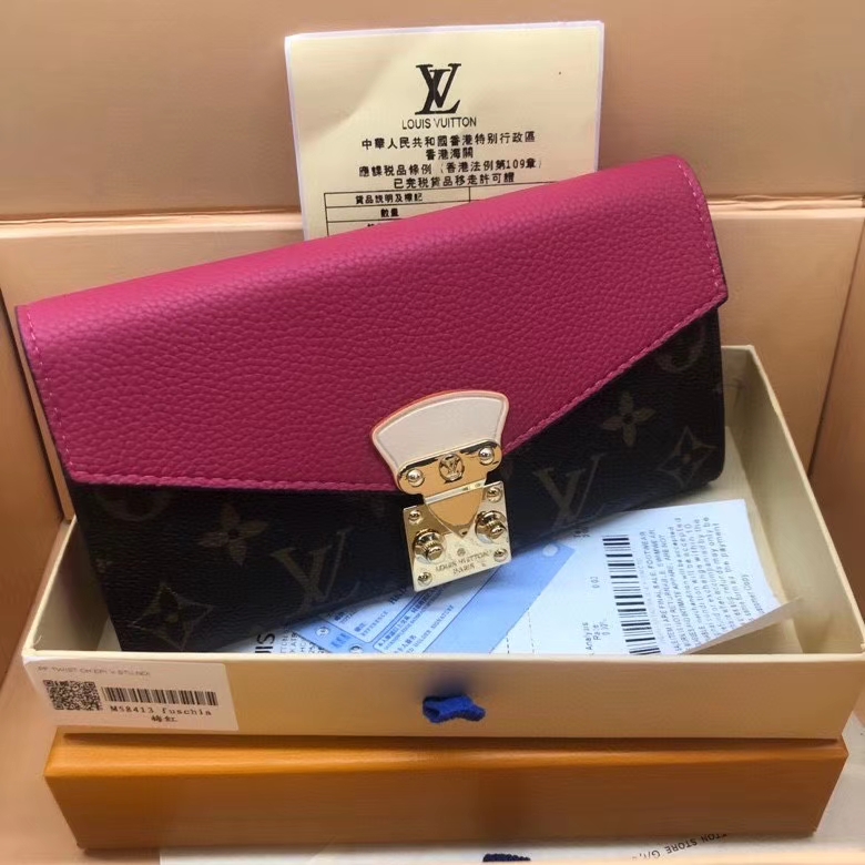 LV $56 CODE:8994 gallery