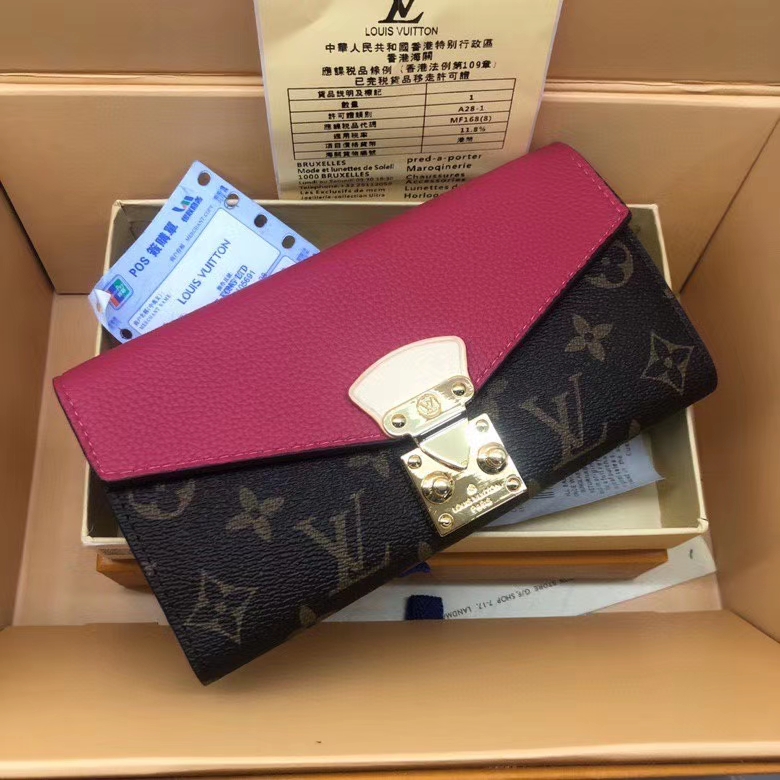 LV $56 CODE:8994 gallery