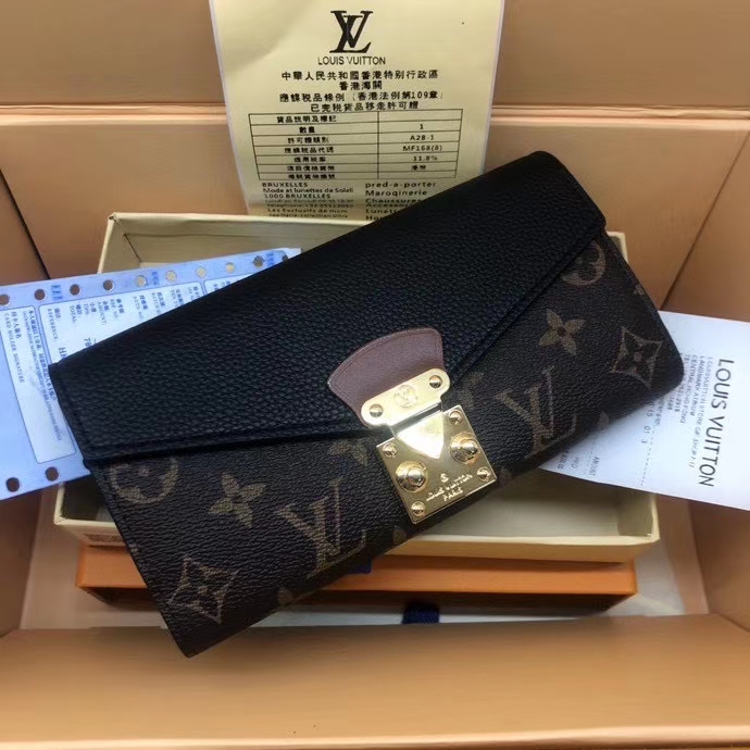 LV $56 CODE:8994 gallery