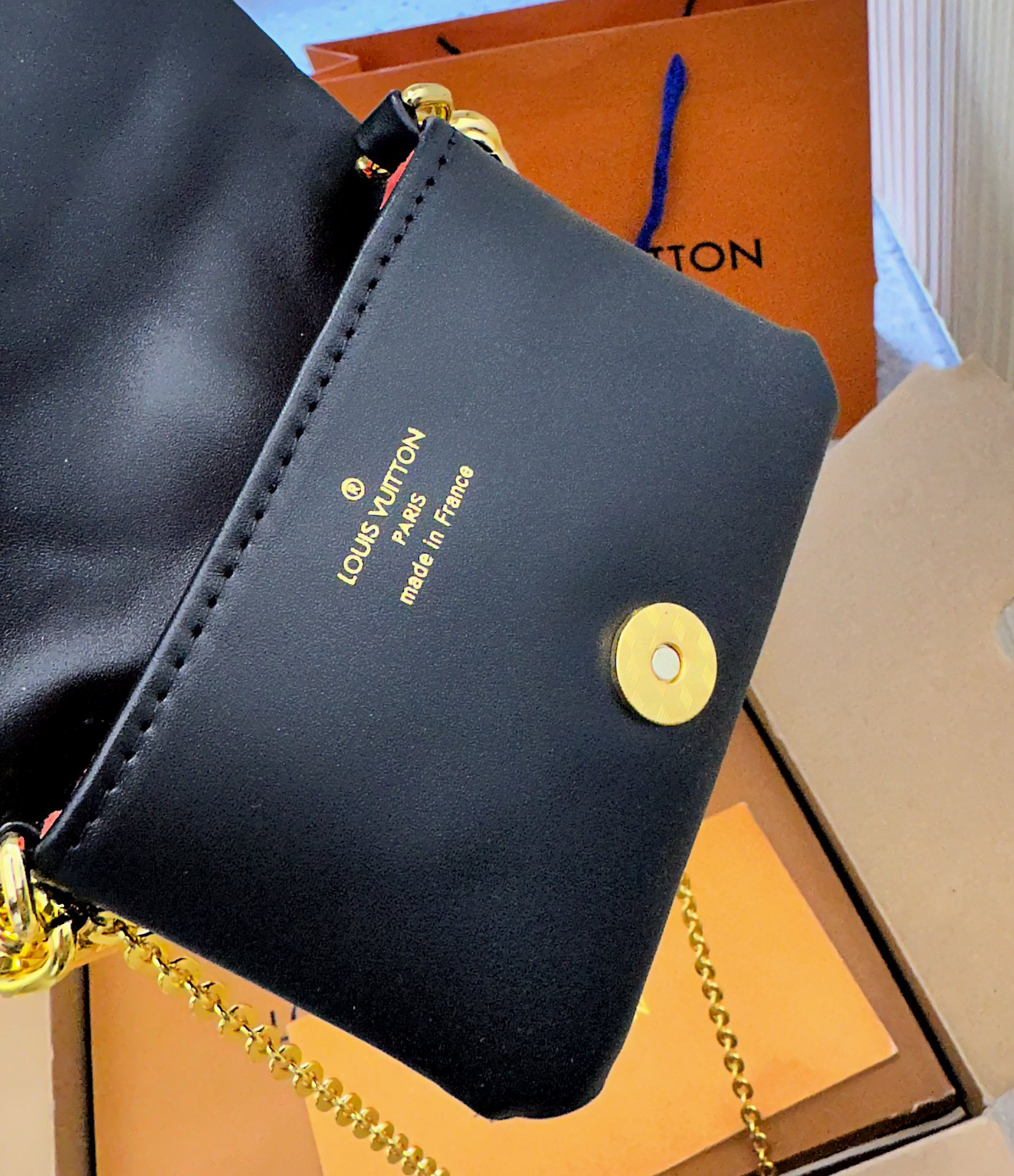 LV $56 code：14370 gallery