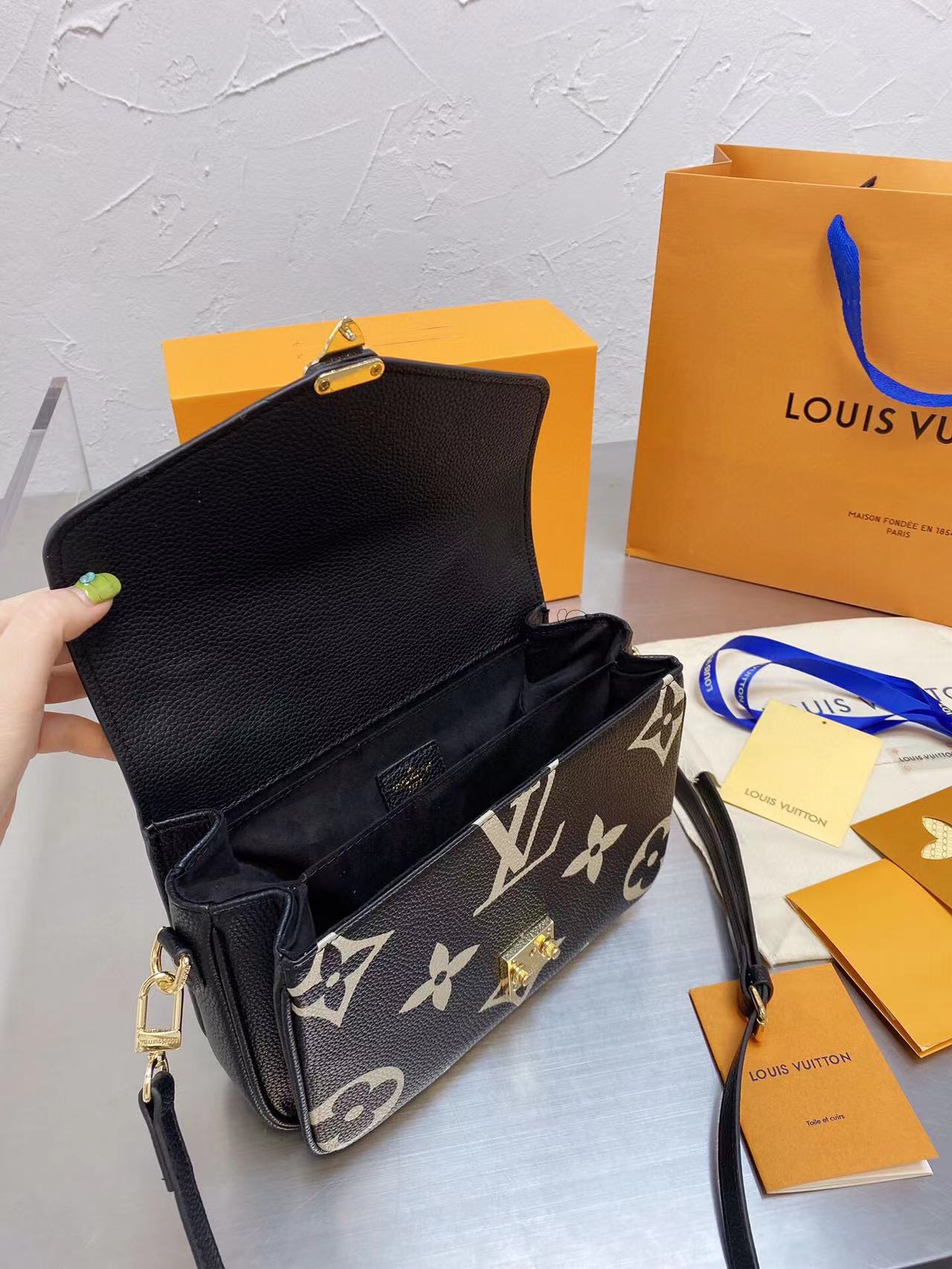 LV $64 Code：13087 gallery