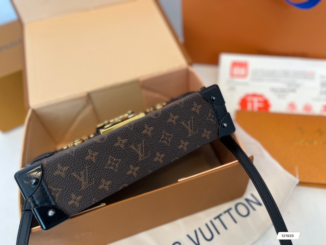LV $68 code：13523 gallery