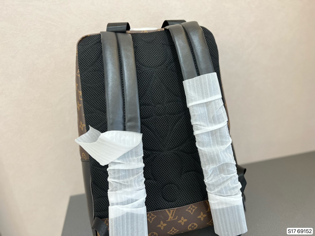 LV $68 code：14065 gallery