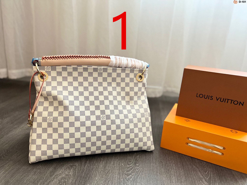 LV $72 code：13521 gallery