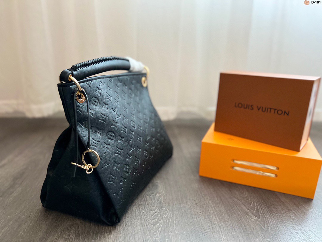 LV $72 code：13521 gallery