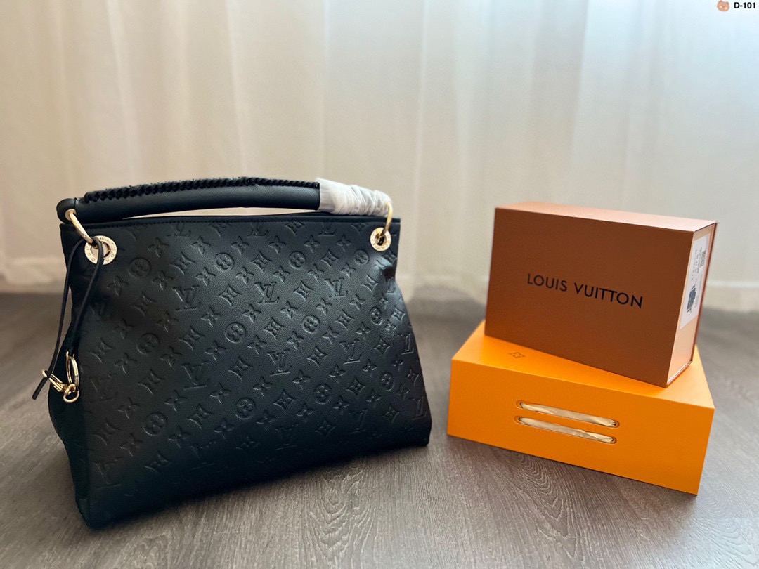 LV $72 code：13521 gallery