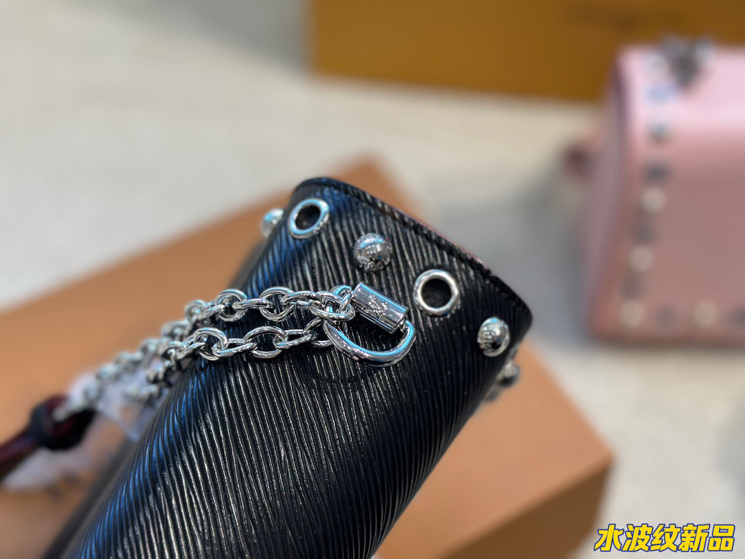 LV $72 code：14099 gallery