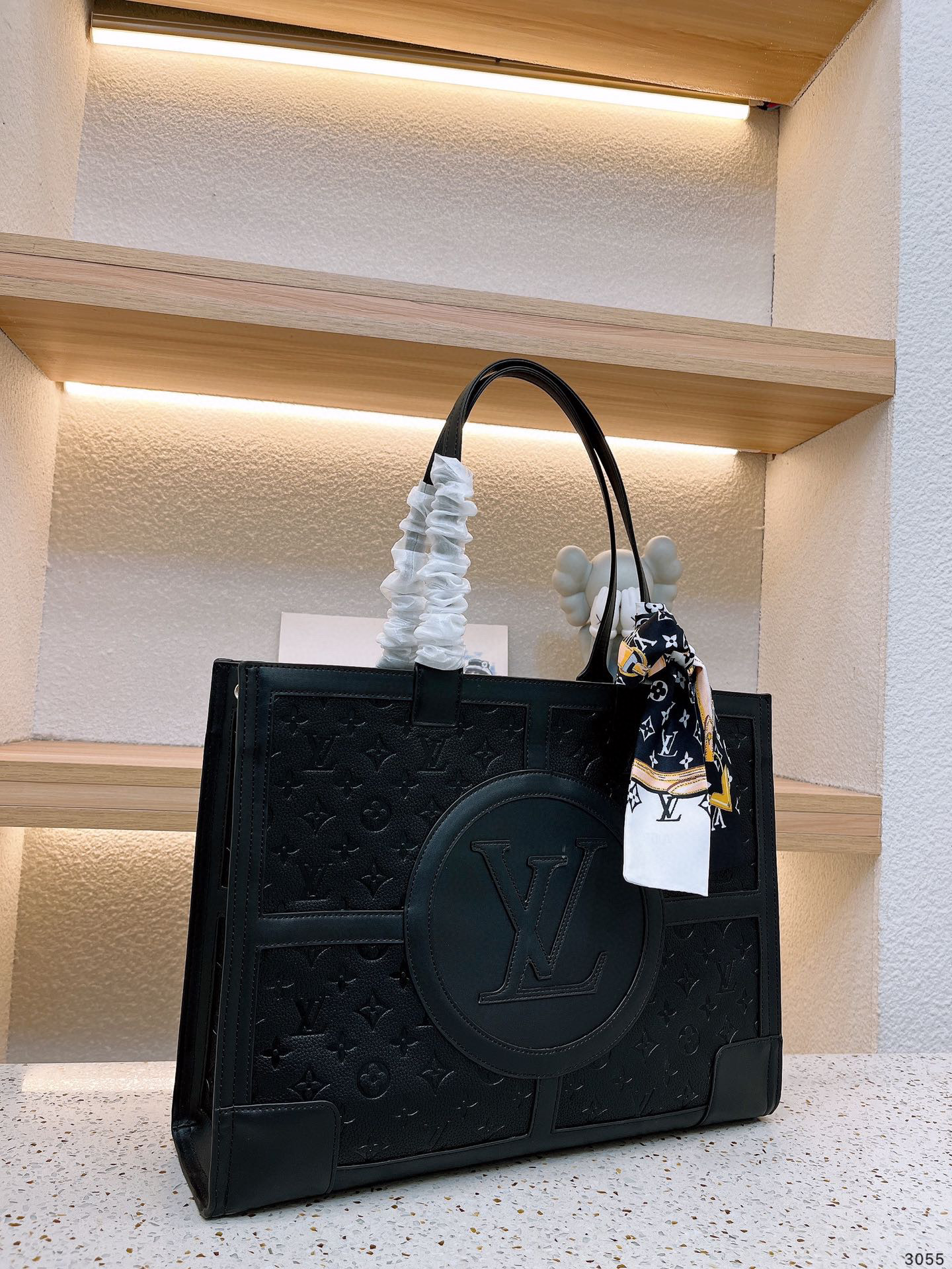 LV $72 code：14101 gallery