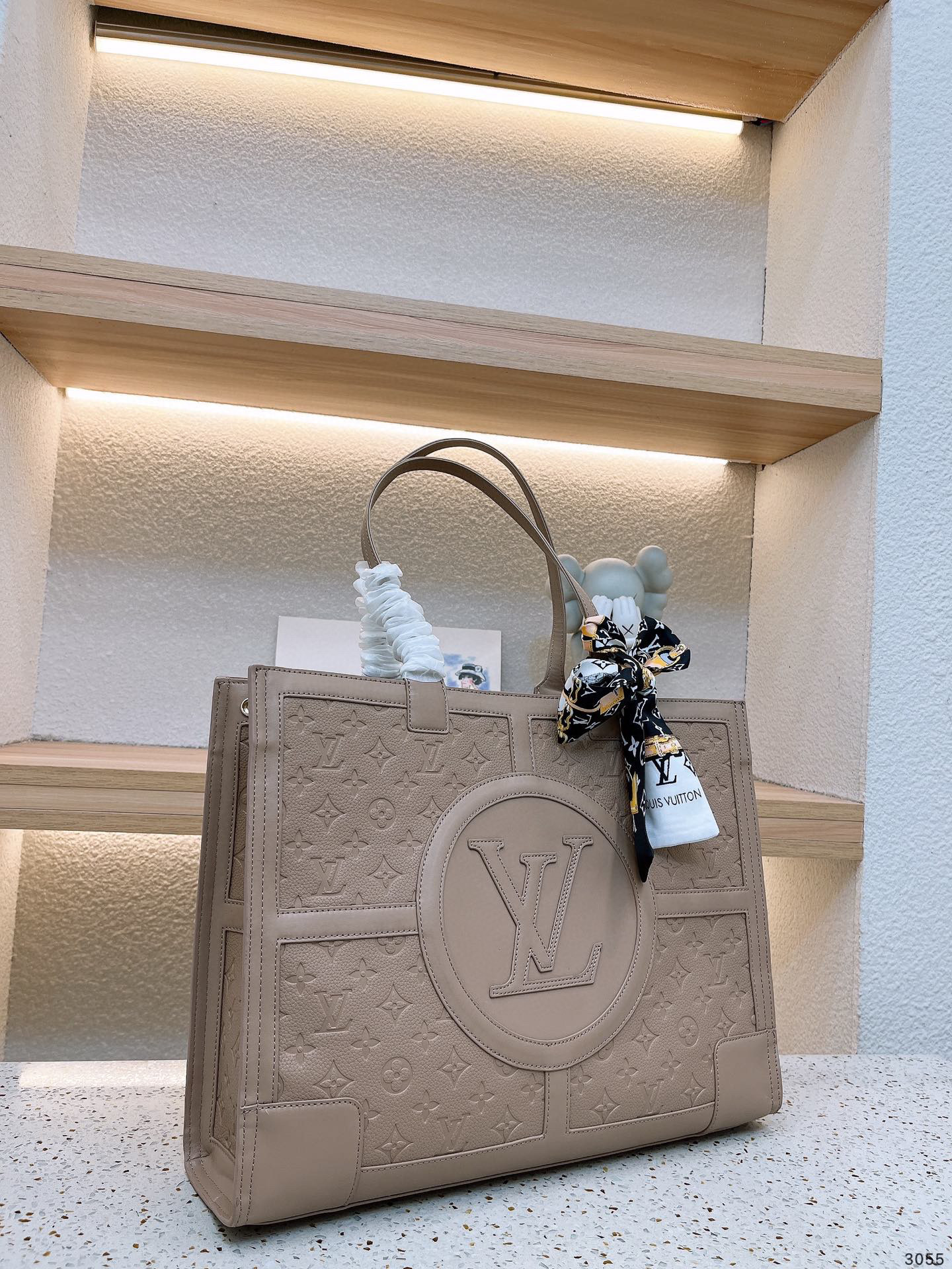 LV $72 code：14101 gallery