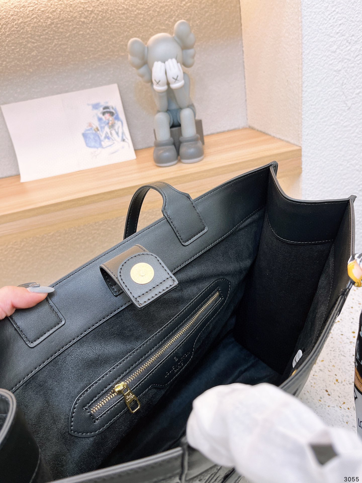 LV $72 code：14101 gallery