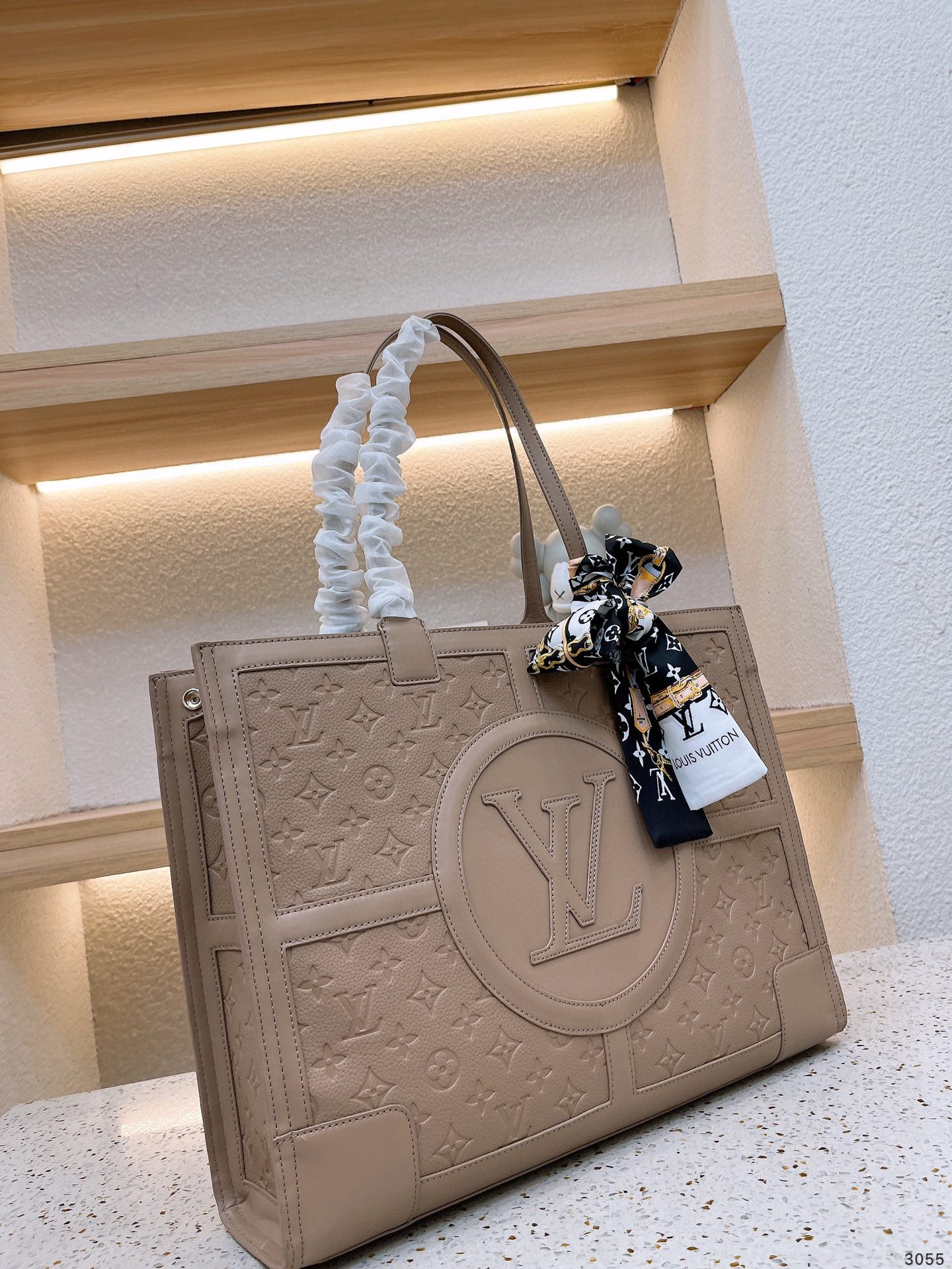 LV $72 code：14101 gallery