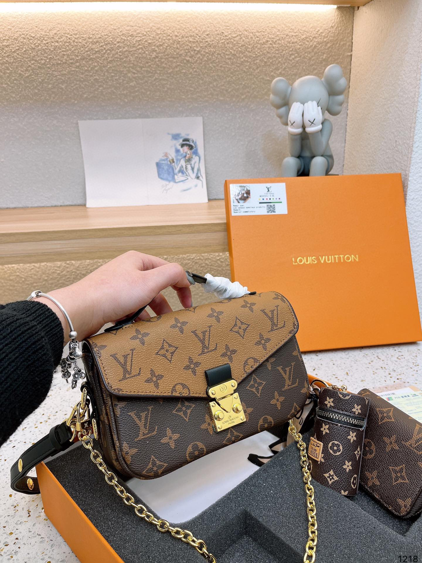 LV $72 code：14523 gallery