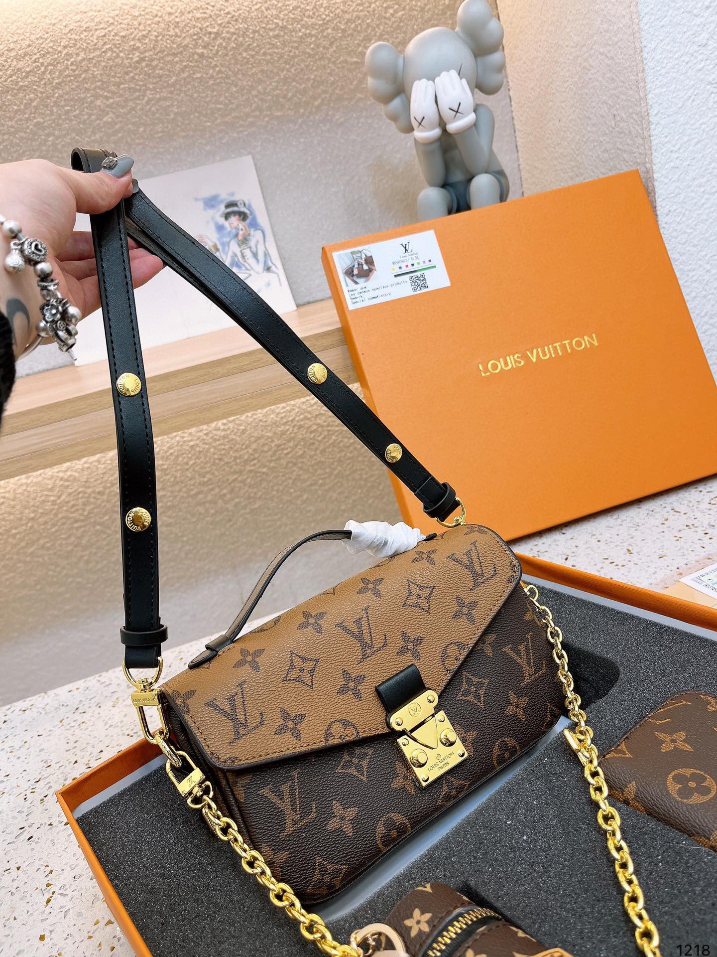 LV $72 code：14523 gallery
