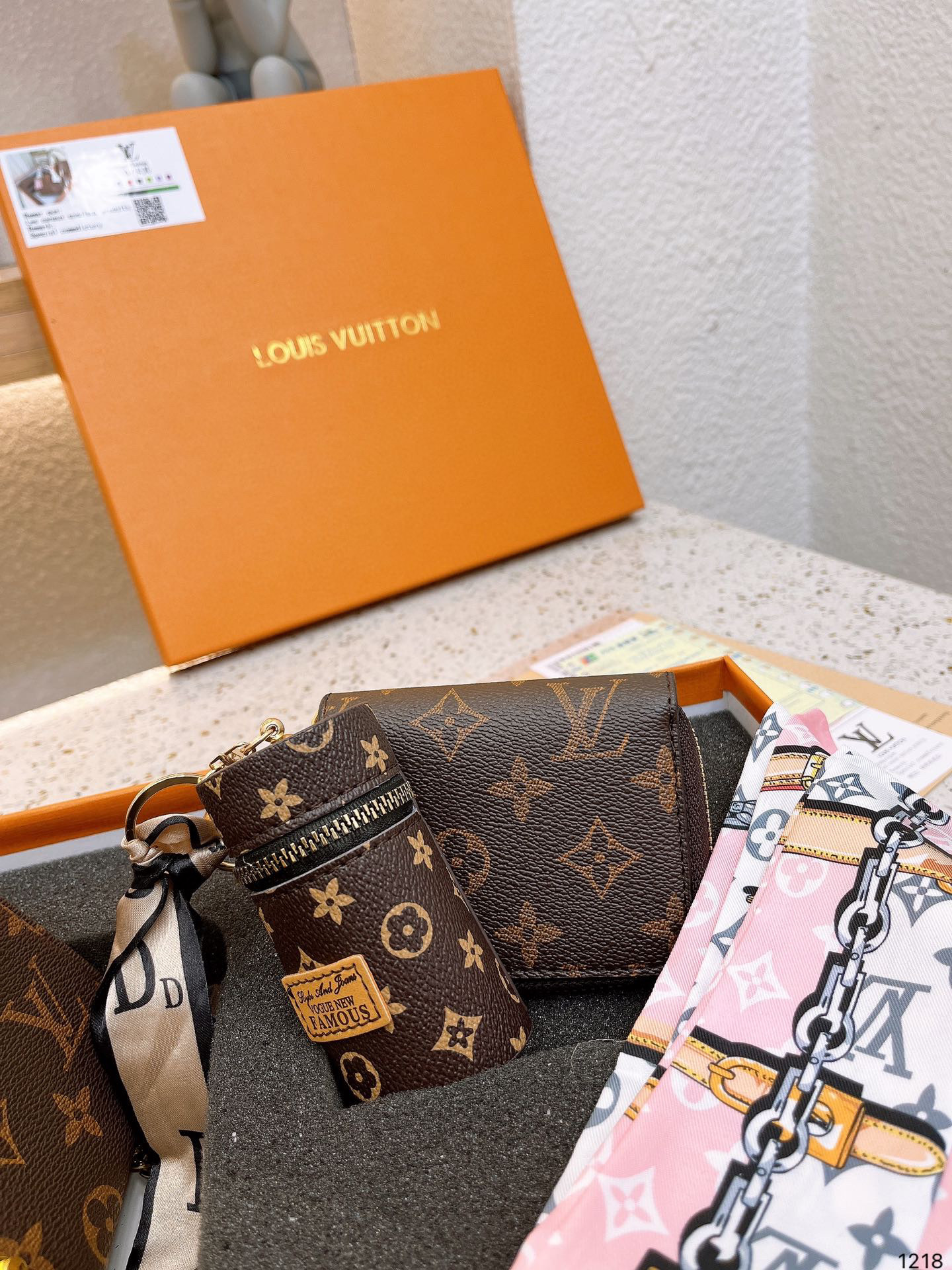 LV $72 code：14523 gallery