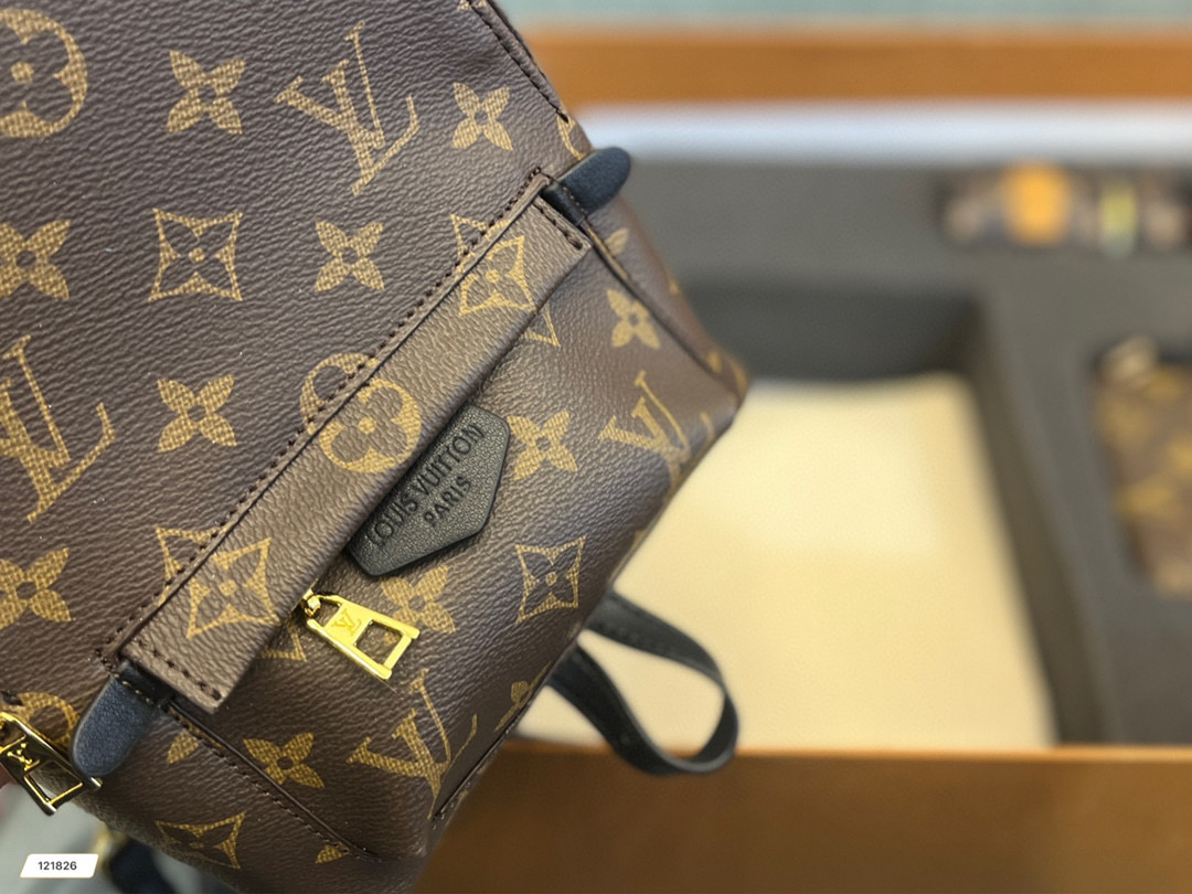 LV $72 code：14524 gallery