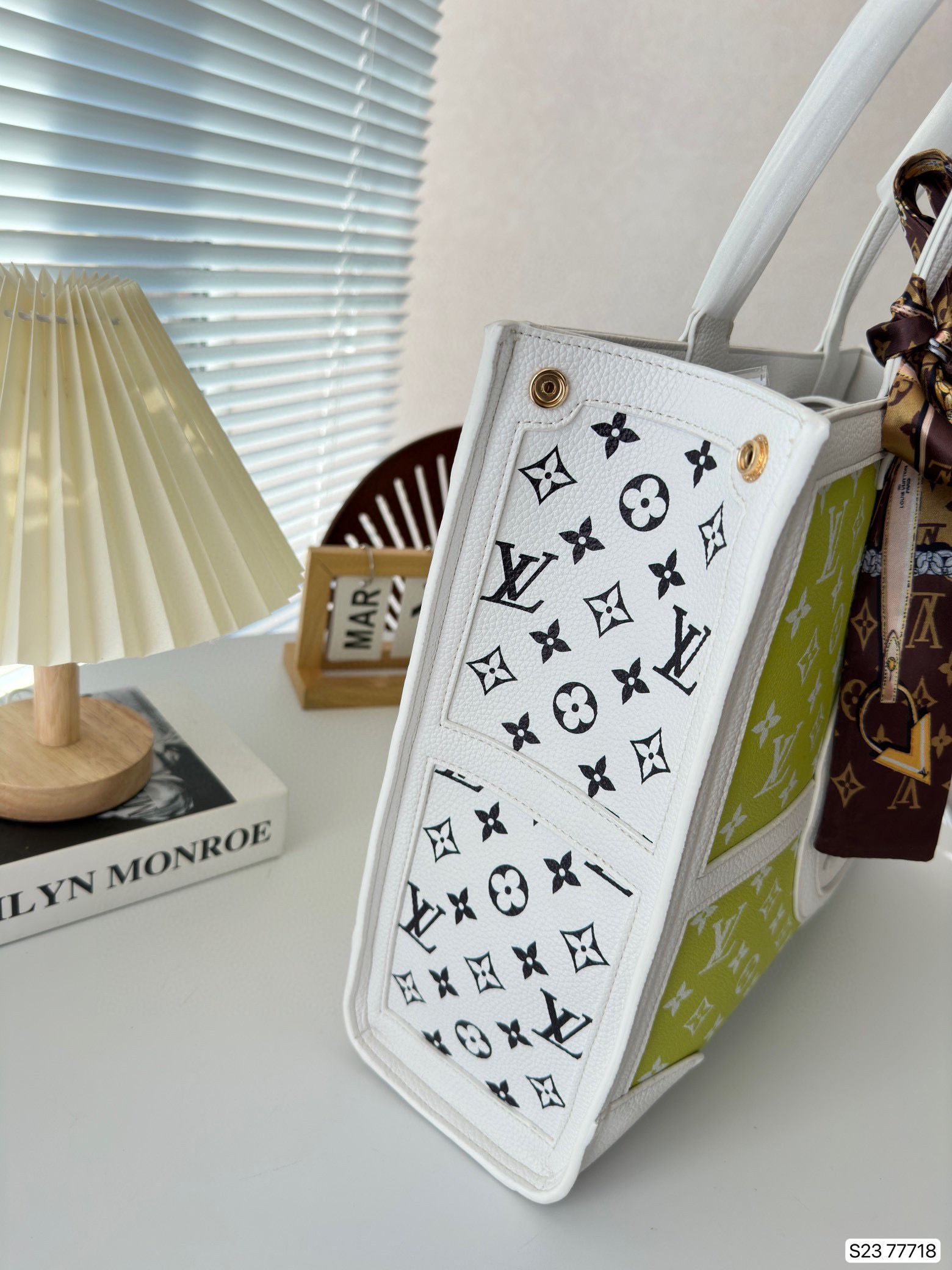 LV $76 code：14407 gallery