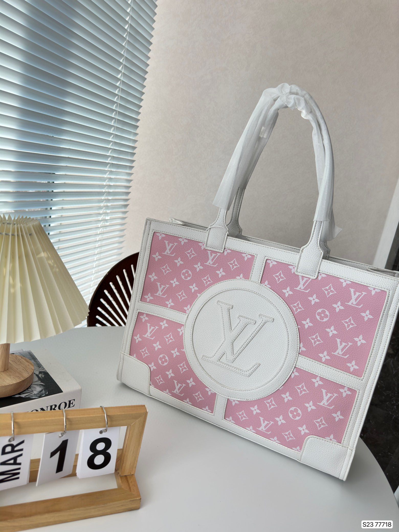 LV $76 code：14407 gallery
