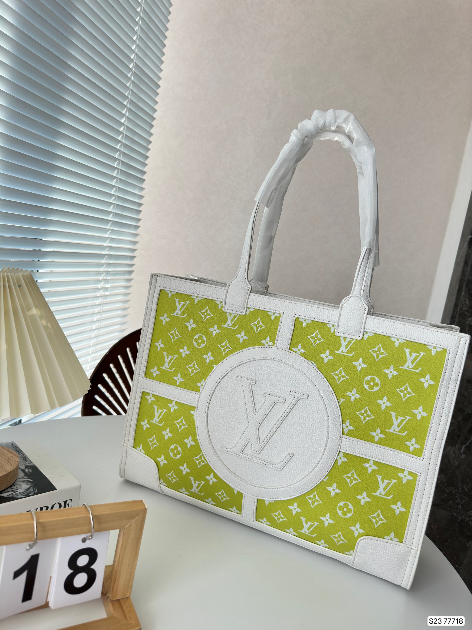 LV $76 code：14407 gallery