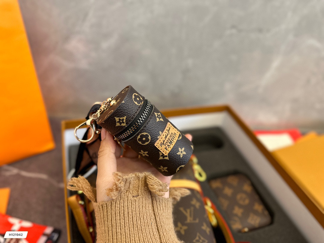 LV $76 code：14518 gallery