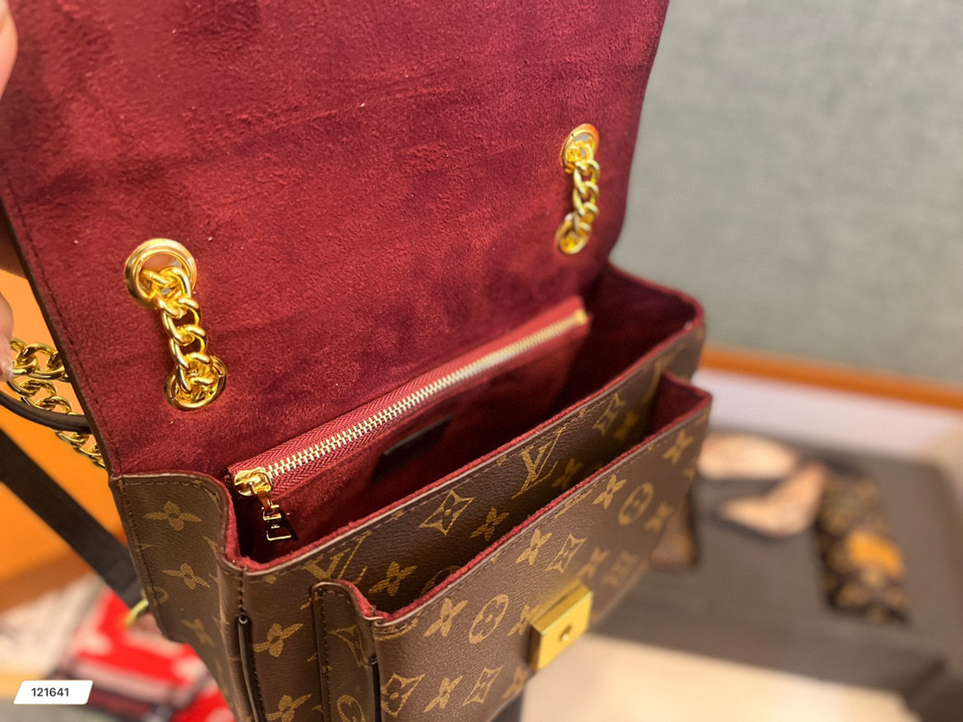 LV $76 code：14520 gallery