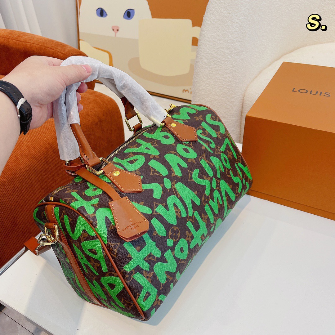 LV $80 code：13615 gallery