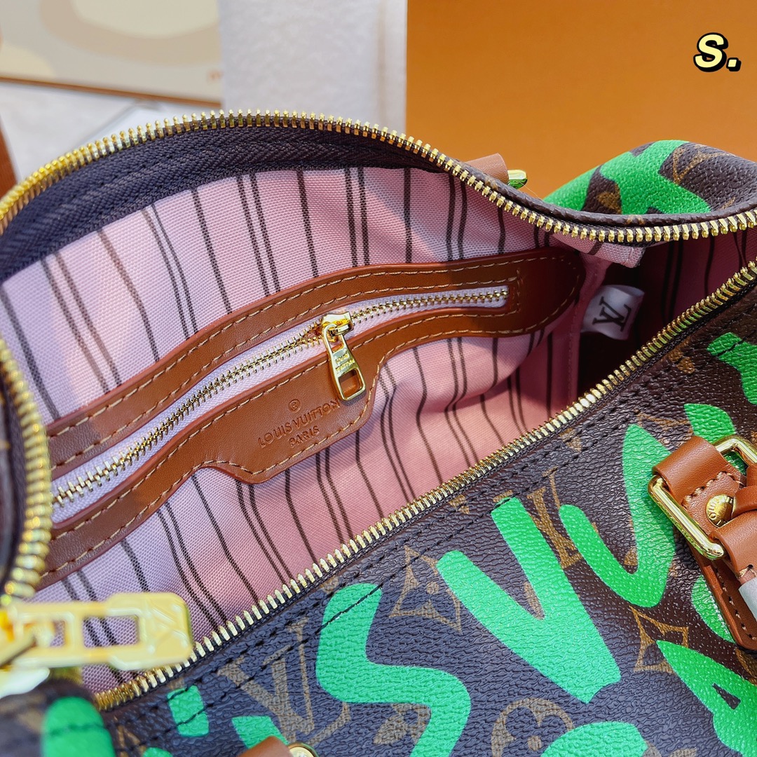 LV $80 code：13615 gallery