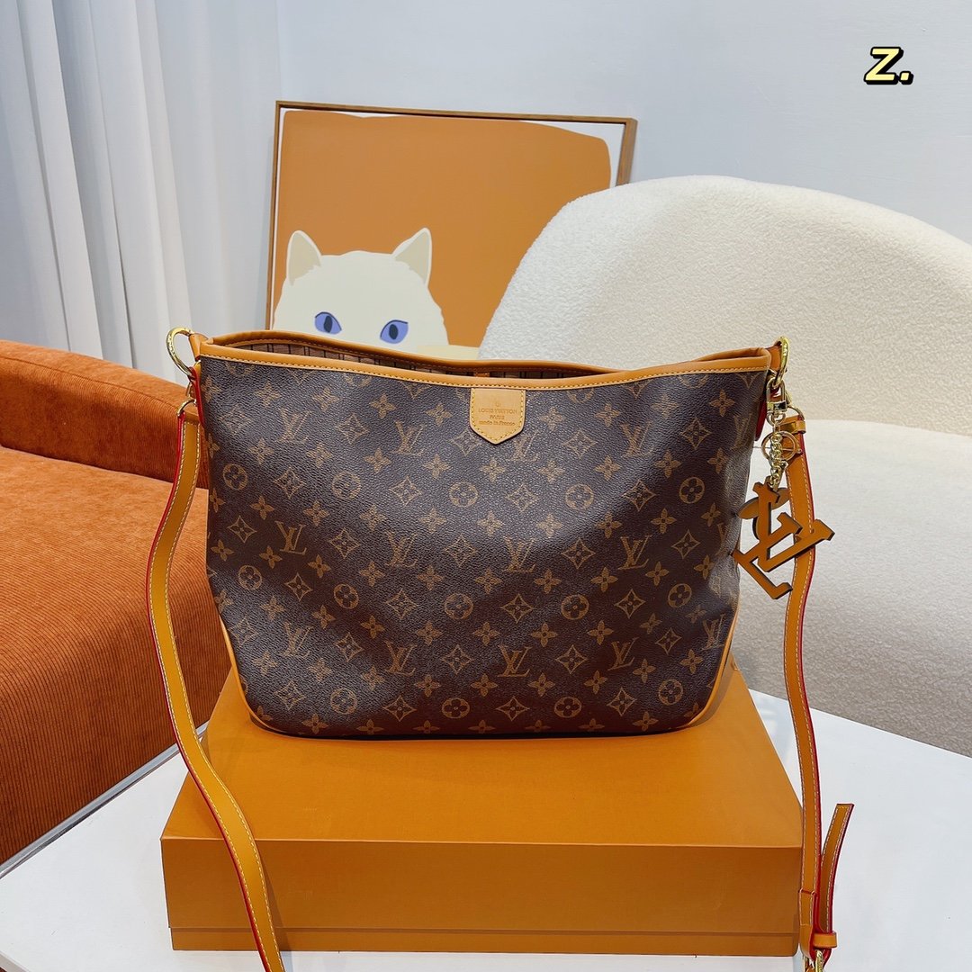 LV $80 code：13811 gallery