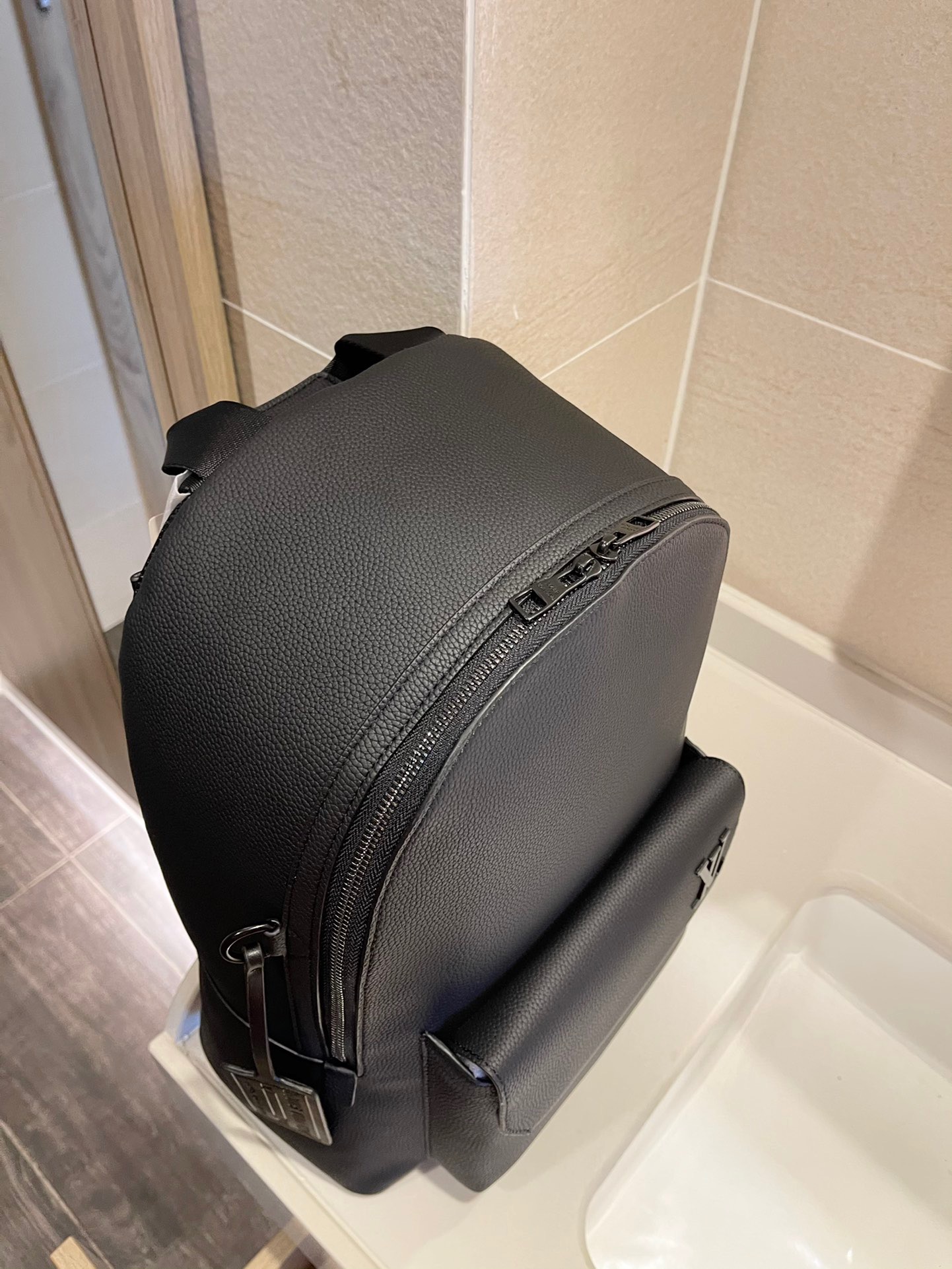 LV $90 Code：13204 gallery