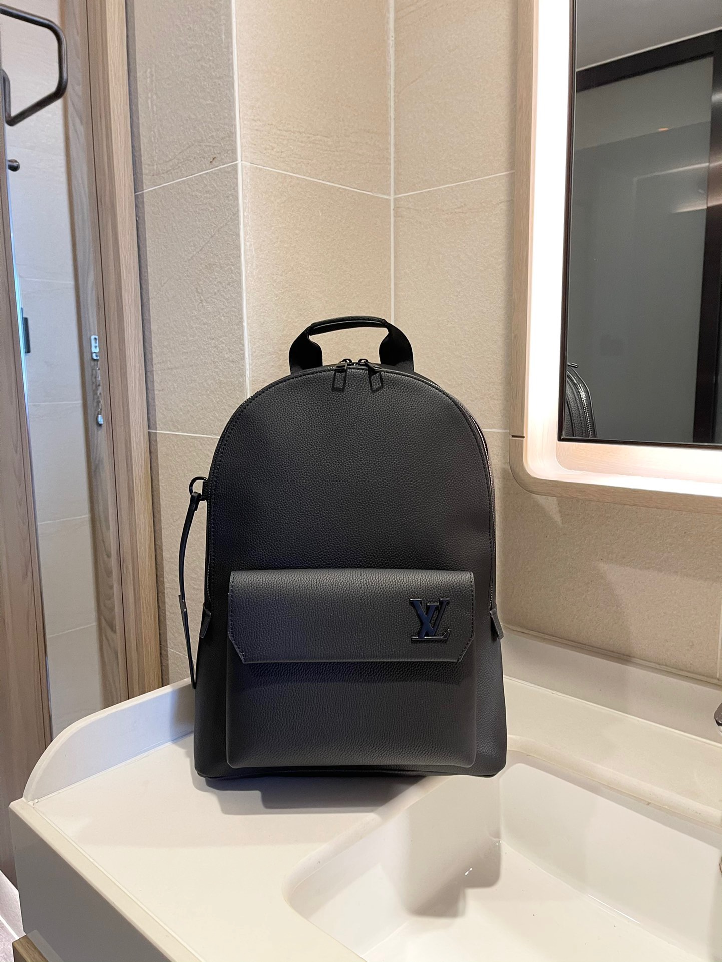 LV $90 Code：13204 gallery