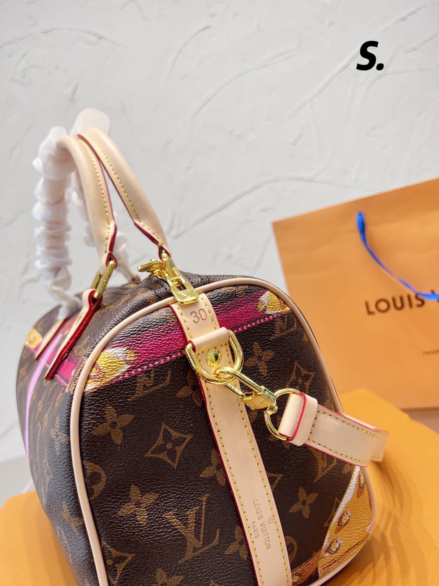 LV $95 Code：13463 gallery