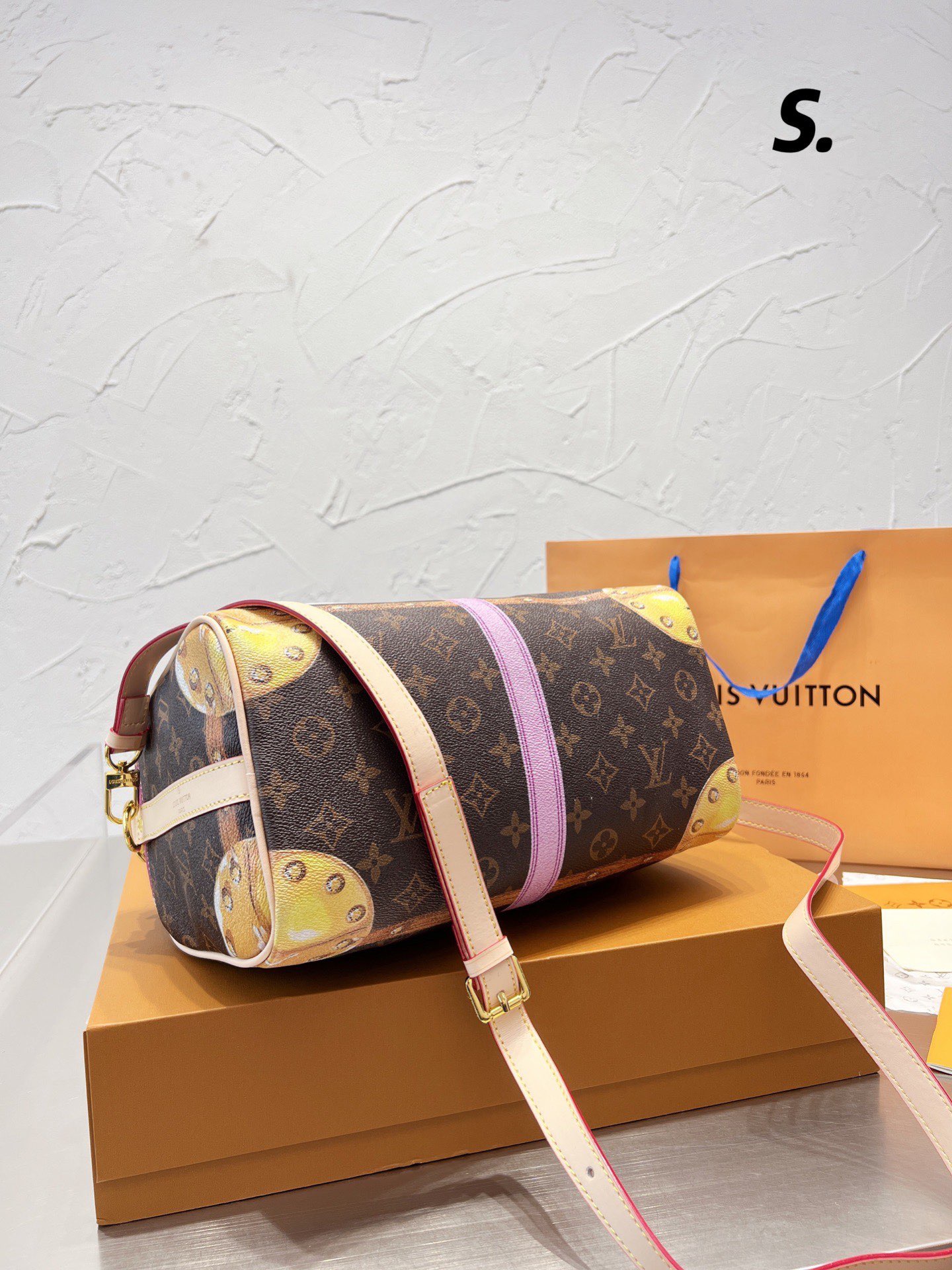 LV $95 Code：13463 gallery