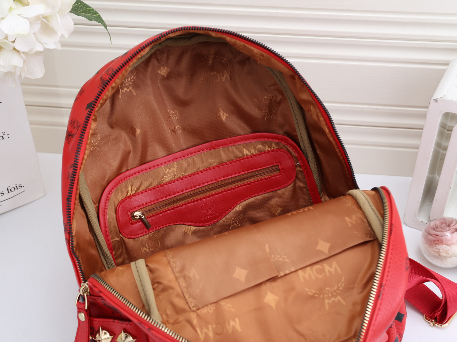 MCM $40 CODE：13005 gallery