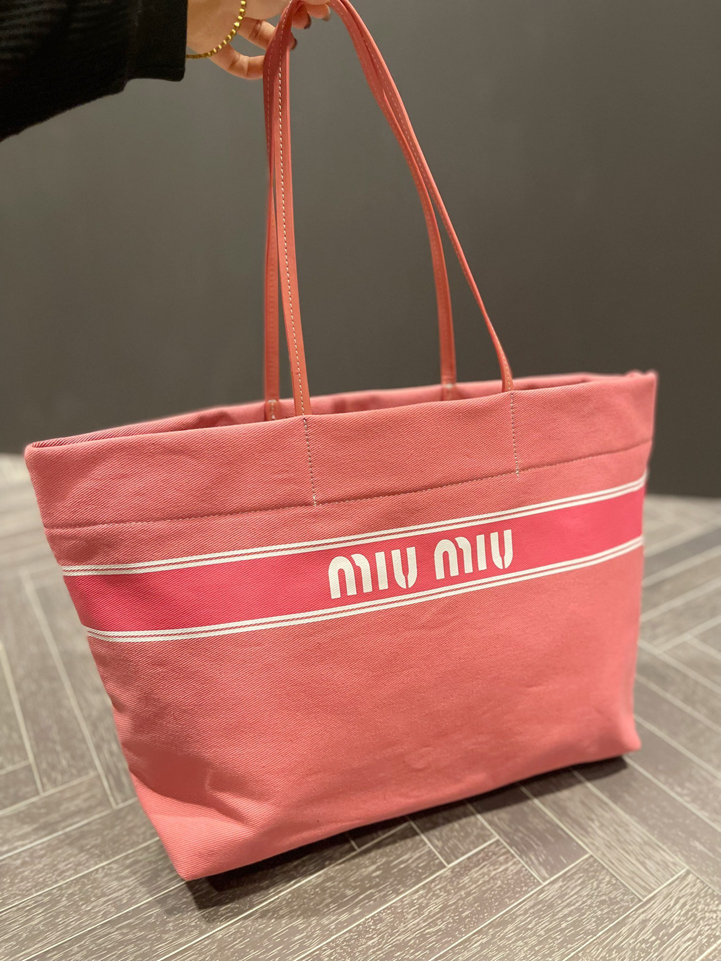 MiuMiu $60 code：13743 gallery
