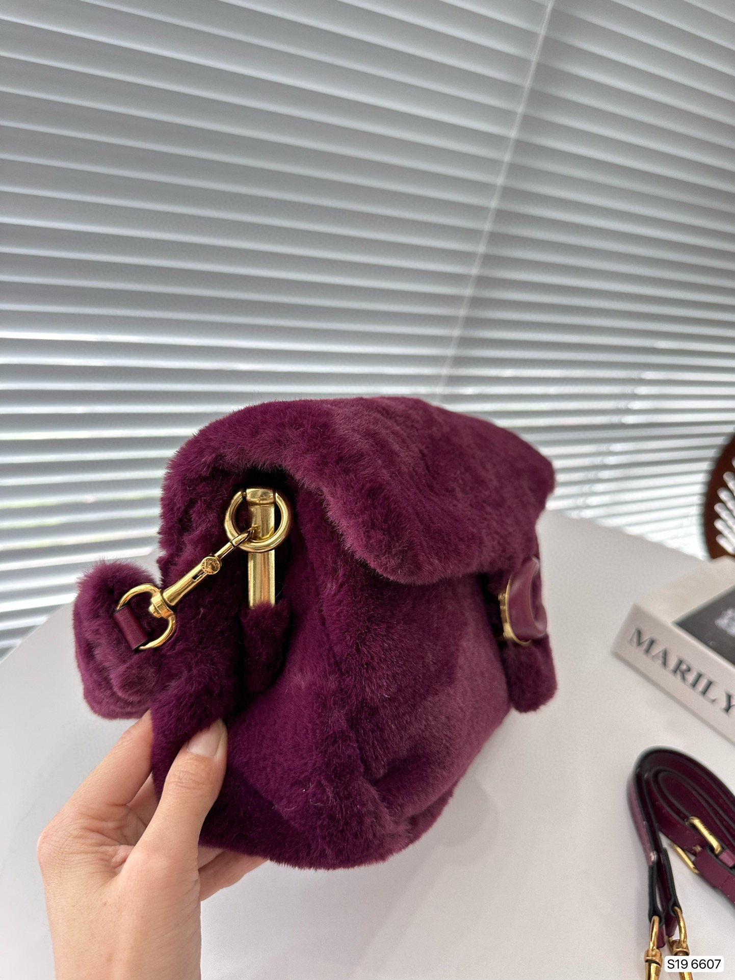 New coach, Lamb Wool Cloud Pack69$ code:11390 gallery