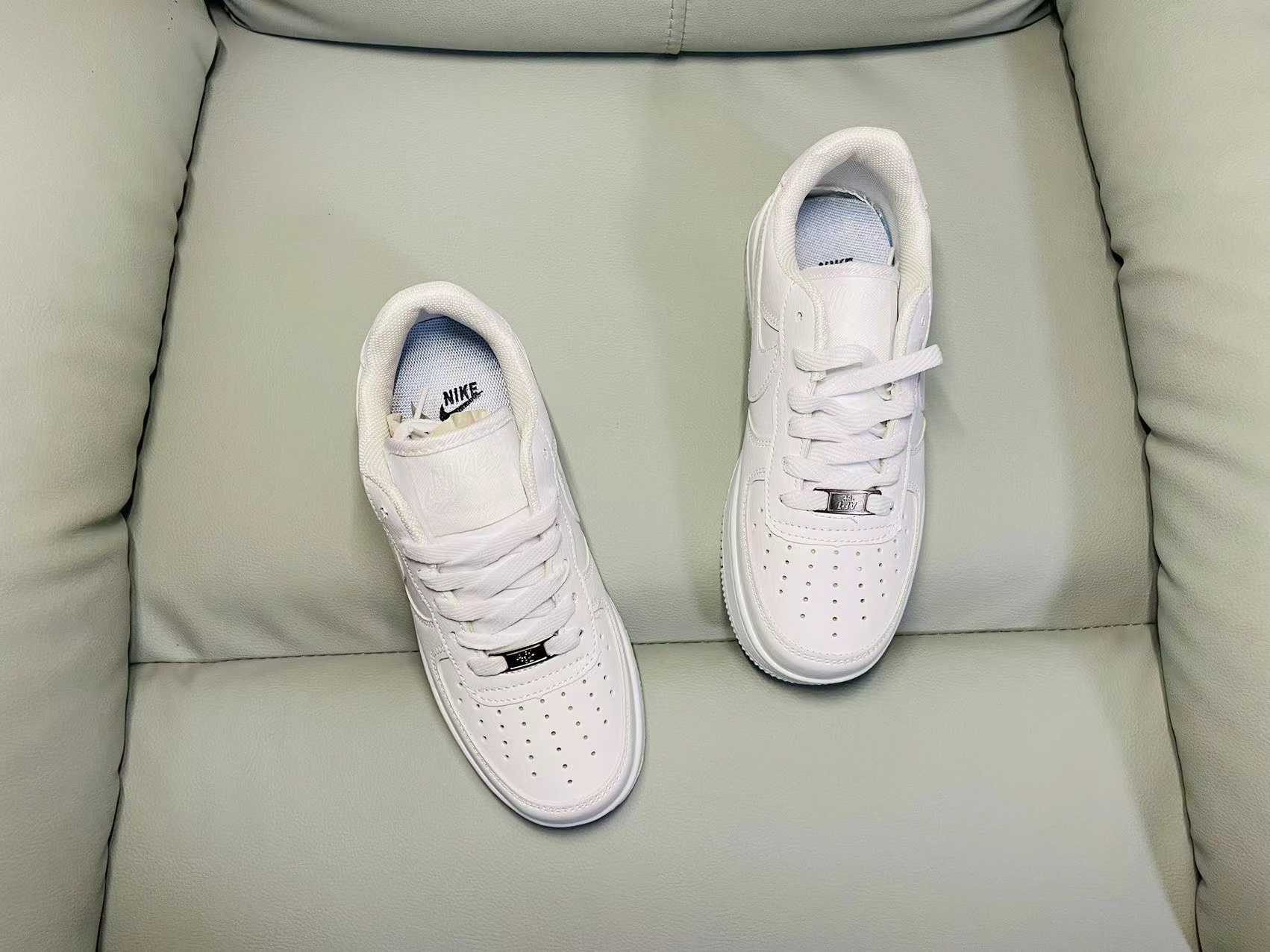 Nike $33 code：14090 gallery