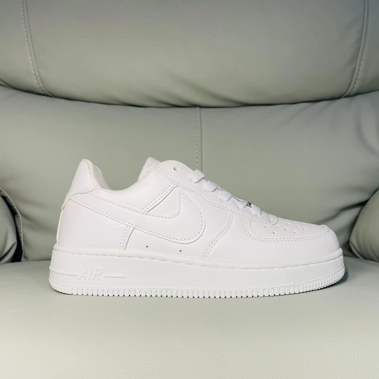 Nike $33 code：14090 gallery
