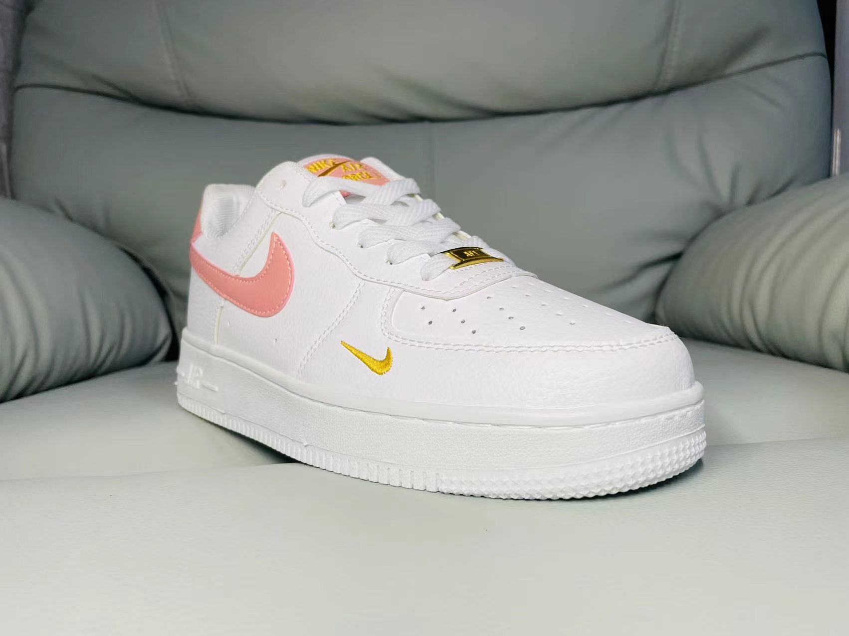 Nike $33 code：14091 gallery
