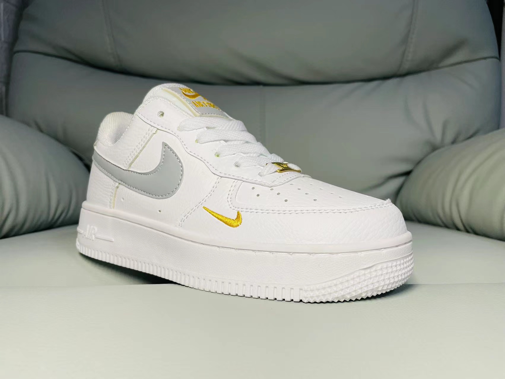 Nike $33 code：14091 gallery