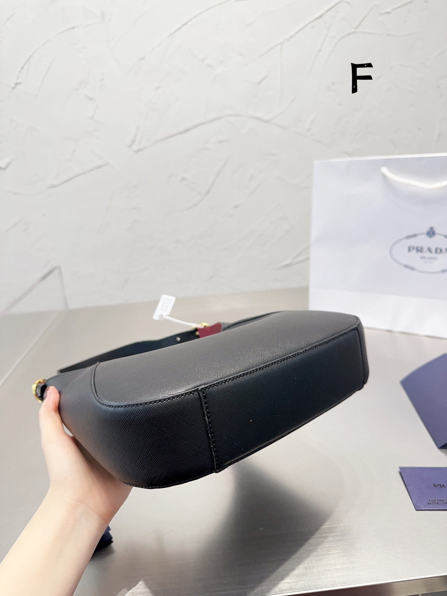 PRADA 68$   code:12351 gallery