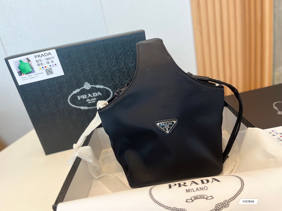 Prada $52 Code：13460 gallery