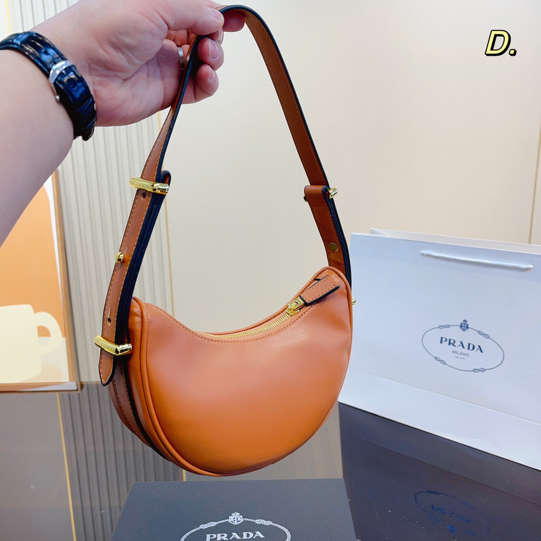 Prada 67$   code:11775 gallery