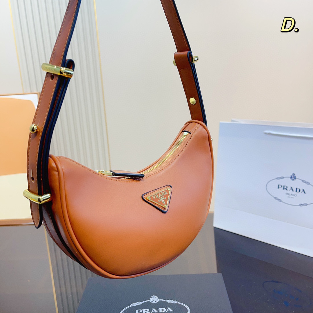 Prada 67$   code:11775 gallery