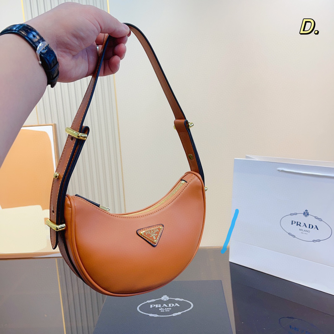 Prada 67$   code:11775 gallery