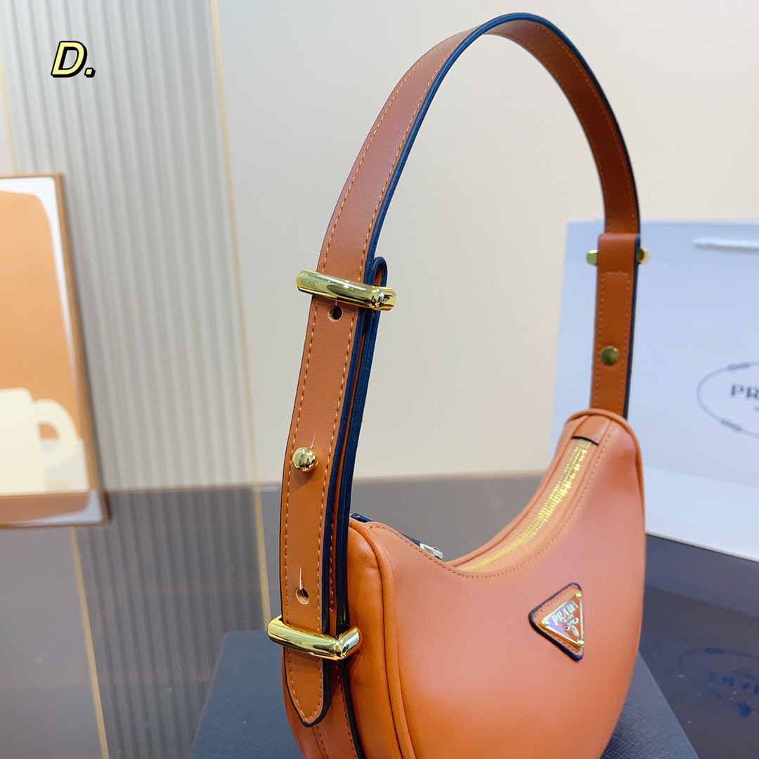 Prada 67$   code:11775 gallery