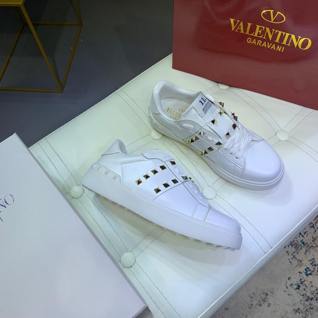 Valentino $68 Code 3805 gallery