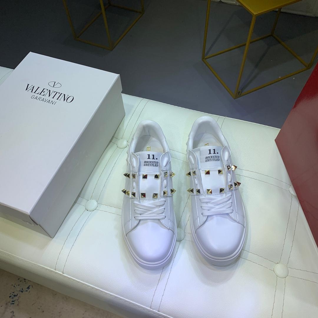 Valentino $68 Code 3805 gallery