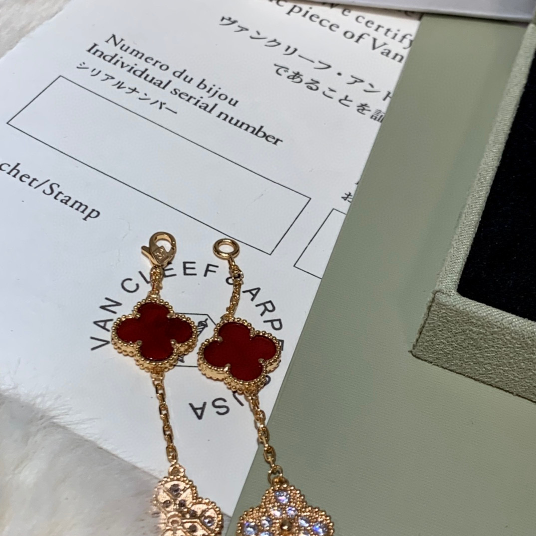 Van Cleef $44 code：13883 gallery